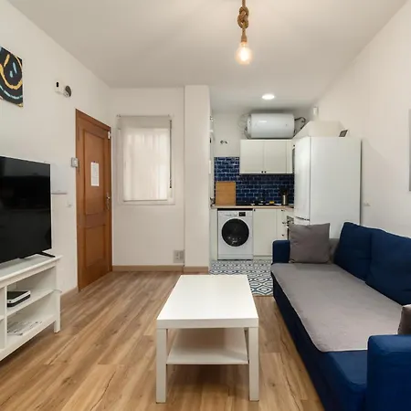 Happy Travel Molina 6 Apartment *