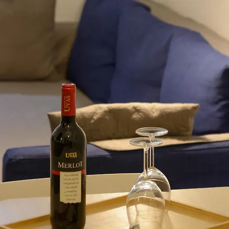 Happy Travel Molina 6 *