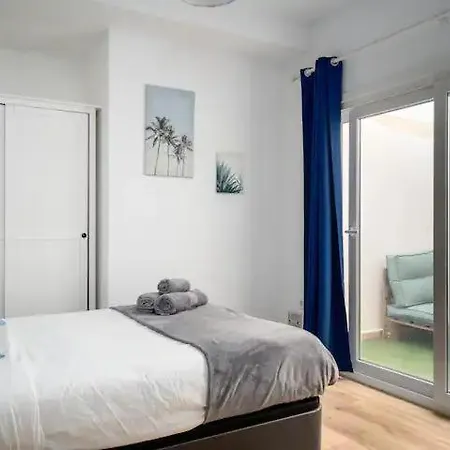 Happy Travel Molina 6 Apartment *
